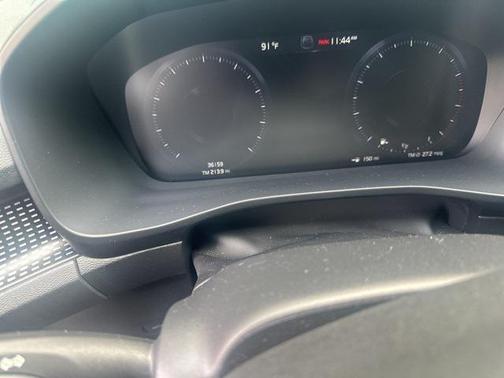 2021 Volvo XC40 T5 R-Design