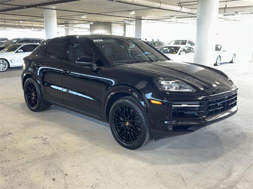 2024 Porsche Cayenne Base