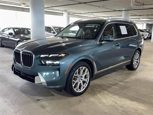 2023 BMW X7 xDrive40i