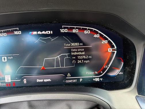 2022 BMW M440 i