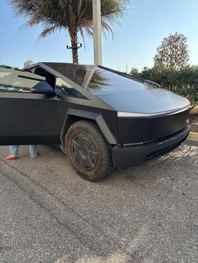 2024 Tesla Cybertruck All-Wheel Drive