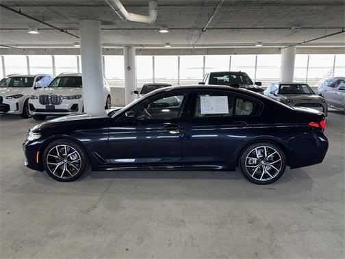 2022 BMW 530 i