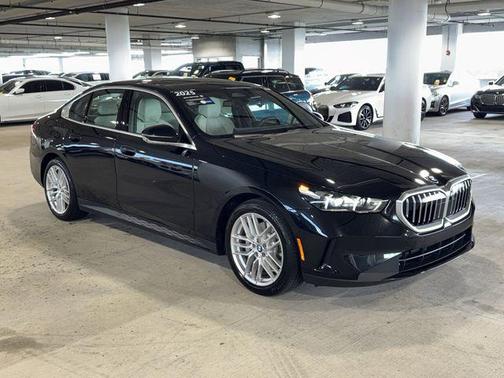 Black Sapphire Metallic 2025 BMW 530 xDrive