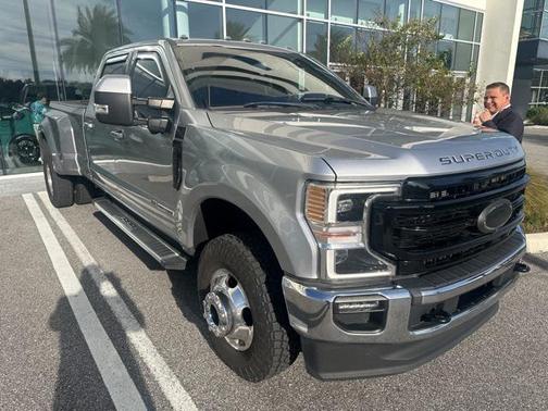 2022 Ford F-350 Lariat