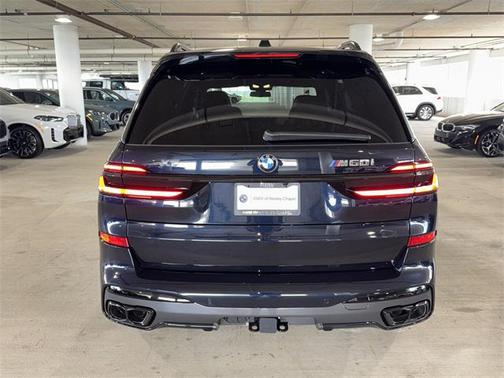 2026 BMW X7 M60i