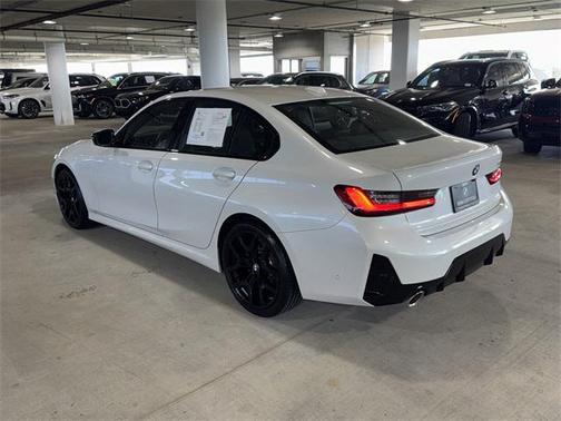 2025 BMW 330 i