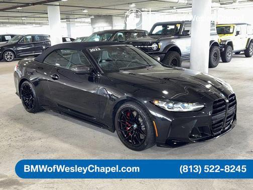 Black Sapphire Metallic 2022 BMW M4 Competition xDrive