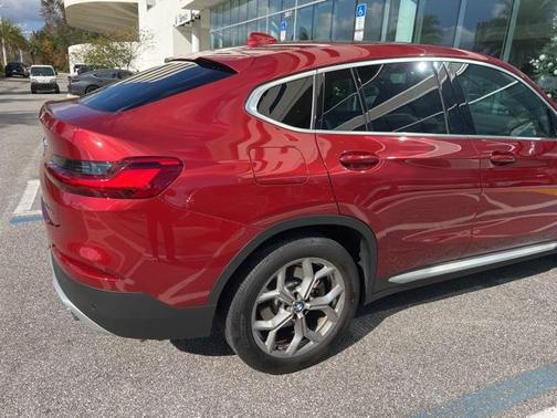2021 BMW X4 xDrive30i