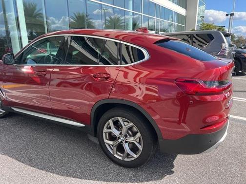 2021 BMW X4 xDrive30i