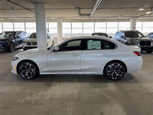 2026 BMW 330 i