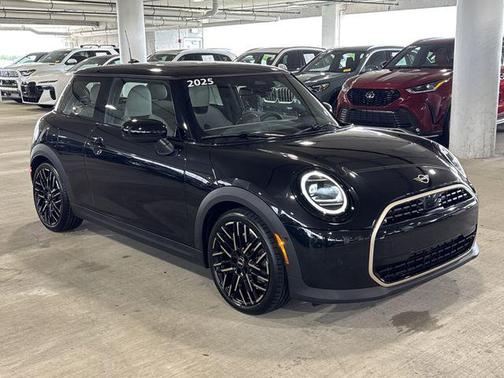 Midnight Black II Metallic 2025 MINI Hardtop Cooper