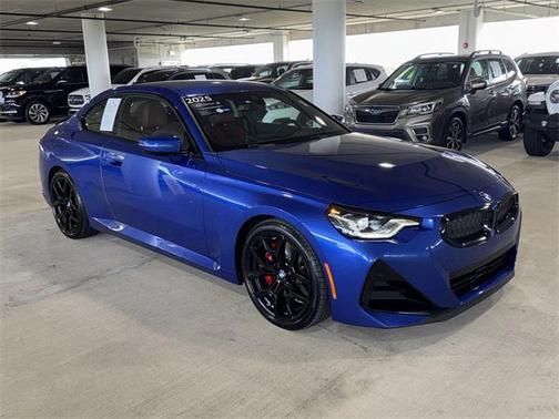 2025 BMW 230 i