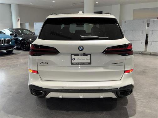 2026 BMW X5 sDrive40i