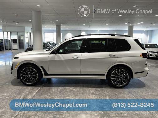 2026 BMW X7 M60i