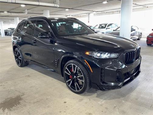 2025 BMW X5 M60i