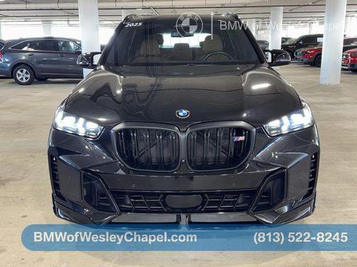 2025 BMW X5 M60i