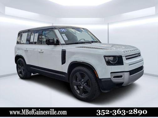 Fuji White 2024 Land Rover Defender 110 P500 SE