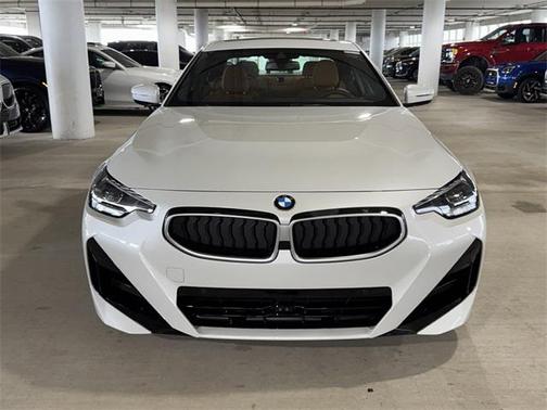 2026 BMW 230 230i