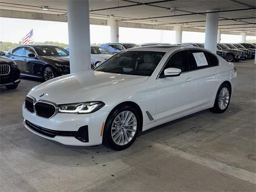 2023 BMW 530 i