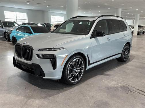 2026 BMW X7 M60i