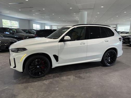 Alpine White 2026 BMW X5 xDrive40i