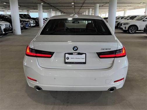 2025 BMW 330 i