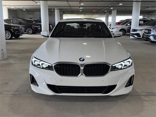 2025 BMW 330 i