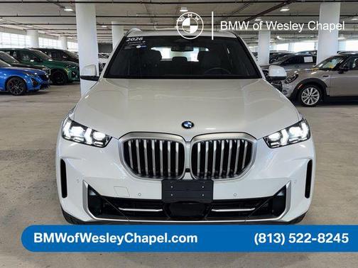 Mineral White Metallic 2026 BMW X5 xDrive40i