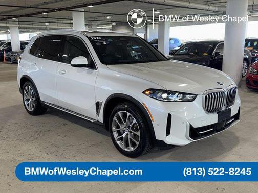 Mineral White Metallic 2026 BMW X5 xDrive40i