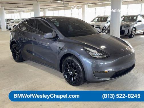 2022 Tesla Model Y Long Range Dual Motor All-Wheel Drive