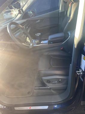 2022 Audi Q8 55 Prestige