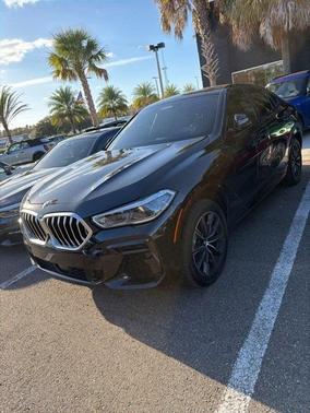2022 BMW X6 xDrive40i