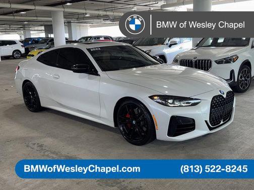 Mineral White Metallic 2022 BMW M440 i
