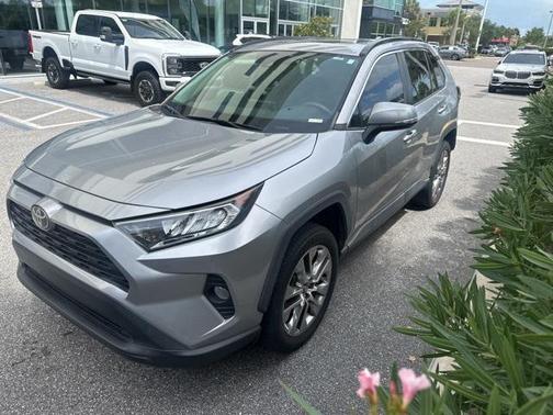 2021 Toyota RAV4 XLE Premium
