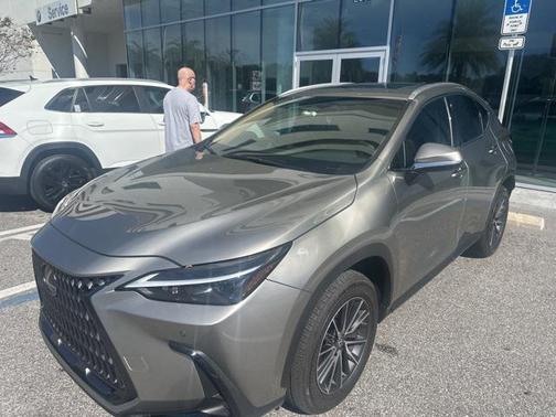 2025 Lexus NX 350 Premium