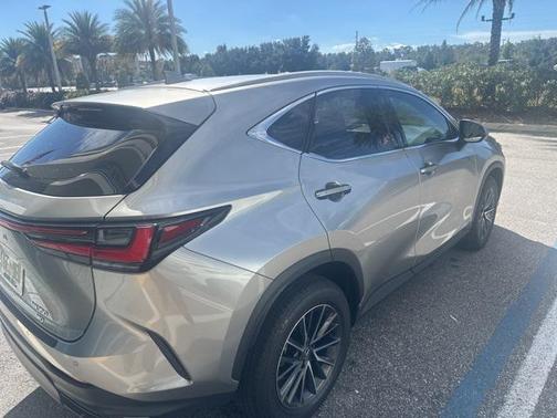 2025 Lexus NX 350 Premium