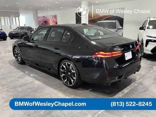 2026 BMW i5 xDrive40