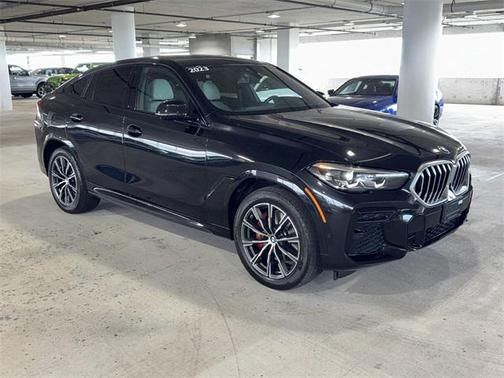 2023 BMW X6 xDrive40i