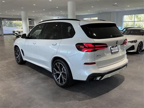 2026 BMW X5 PHEV xDrive50e