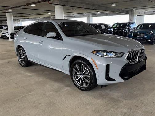 2025 BMW X6 xDrive40i