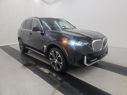 Black Sapphire Metallic 2026 BMW X5 sDrive40i