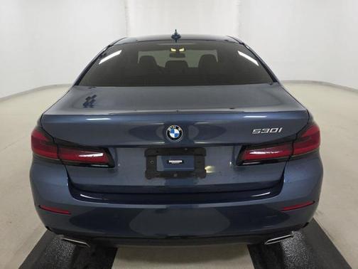 2023 BMW 530 i