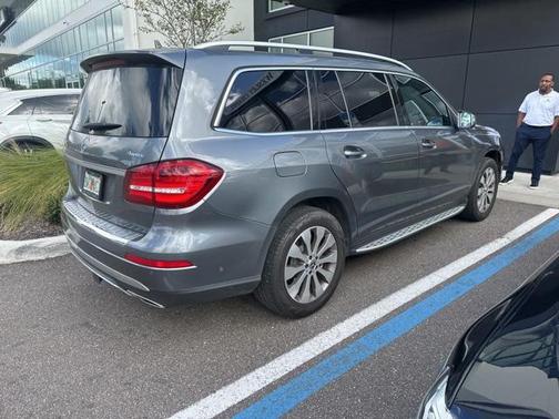 2019 Mercedes-Benz GLS 450 4MATIC