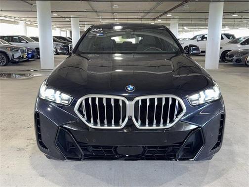 2024 BMW X6 xDrive40i