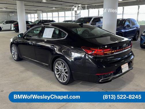 Aurora Black 2020 Kia Cadenza Limited