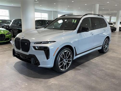 2026 BMW X7 M60i