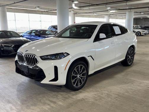 Alpine White 2024 BMW X6 xDrive40i