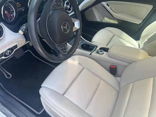 2019 Mercedes-Benz GLA 250 Base