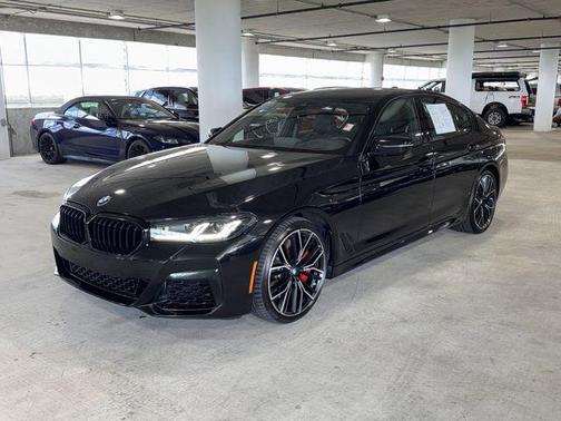 Black Sapphire Metallic 2023 BMW 540 i