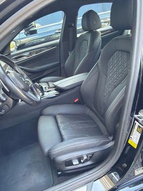 Black Sapphire Metallic 2023 BMW 540 i